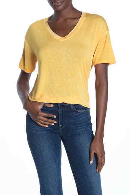 Abound Washed V-Neck High/Low T-Shirt In Yellow Size S