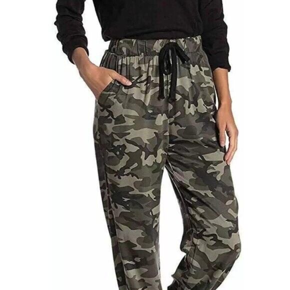 Know One Cares Women's Drawstring Waist Jogger Pant Multicolor Camouflage Size L