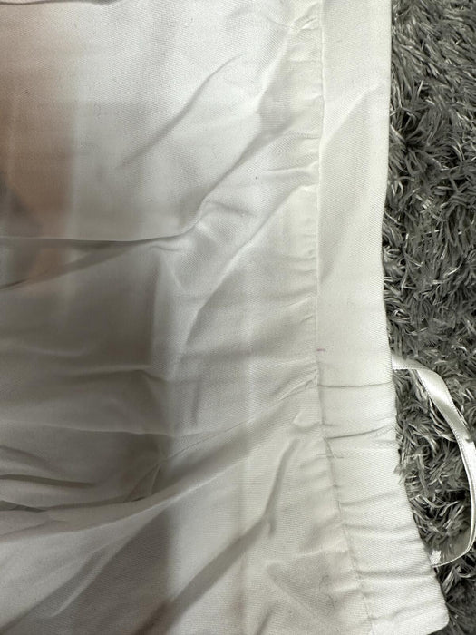 BCBGMaxAzria “AIYANA” Off-the -shoulder Dress in white size S